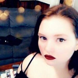 Meet your Posher, Keely